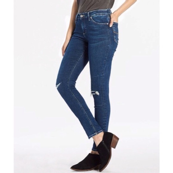 Lucky Brand Lolita Robinson Side-Slit Skinny Jeans - Picture 2 of 10